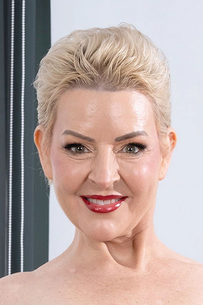 et billede af Bobbi Shay