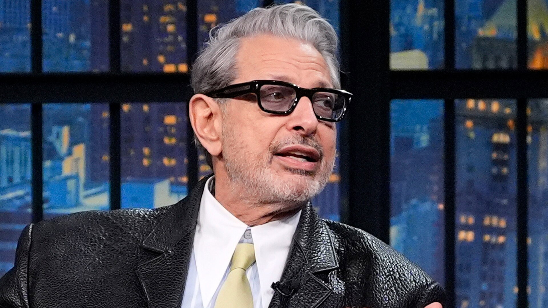 Late Night with Seth Meyers Season 12 :Episode 102  Jeff Goldblum, Jason Isaacs