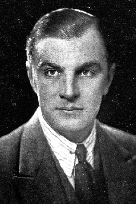 et billede af Desmond Roberts