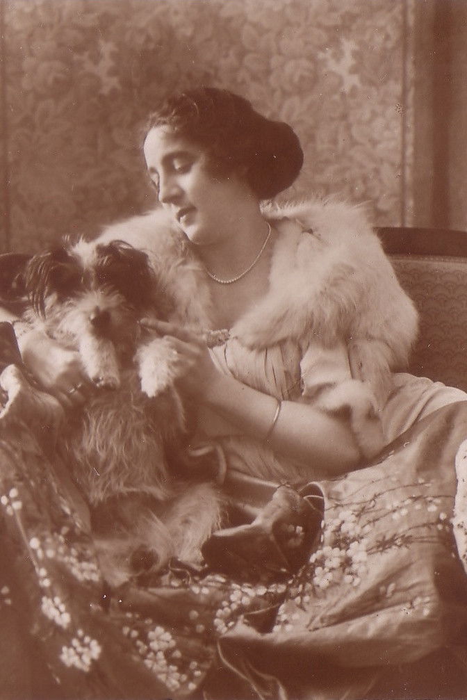 et billede af Martha Novelly