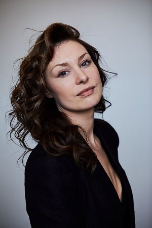 et billede af Jennifer Adams