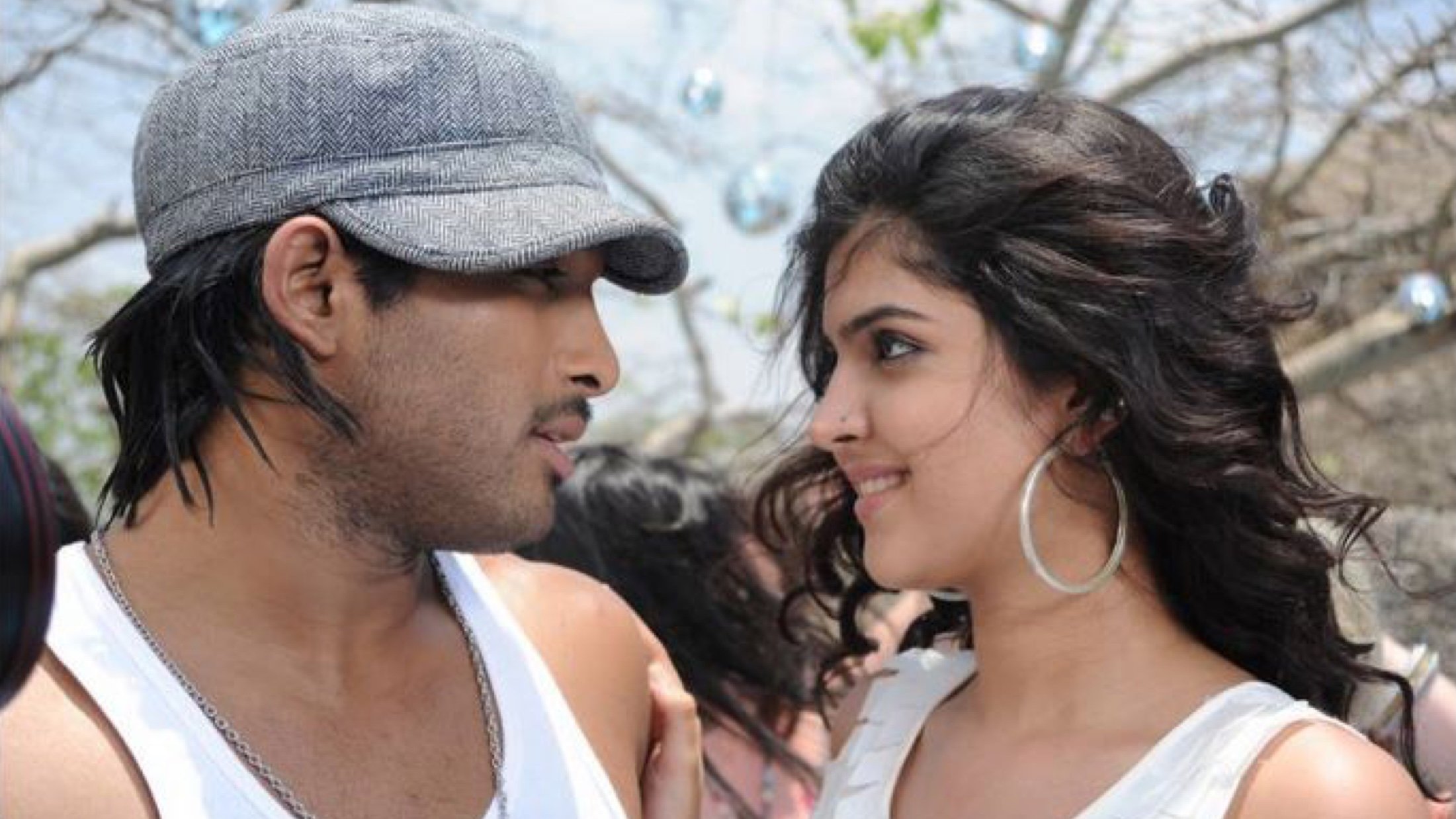 Vedam (2010)