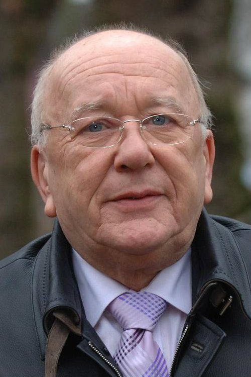 et billede af Roy Barraclough