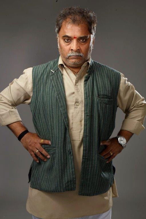 et billede af Sunil Tawde