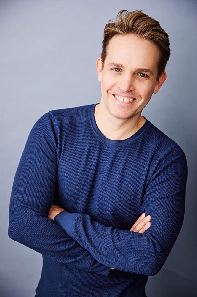 et billede af Troy Robert