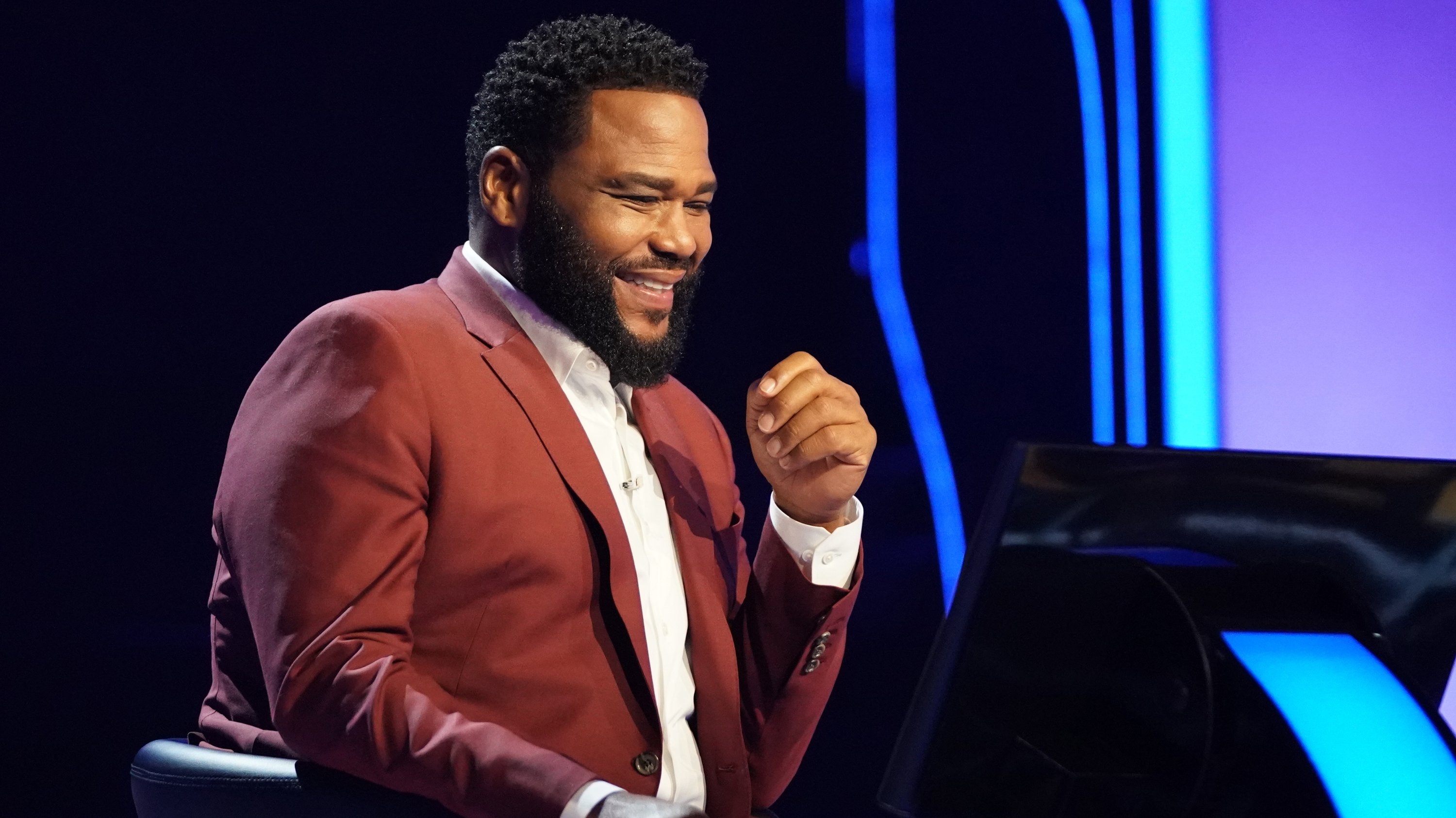 Thumbnail for In the Hot Seat: Nikki Glaser, Jane Fonda and Anthony Anderson Season 1 Episode 3