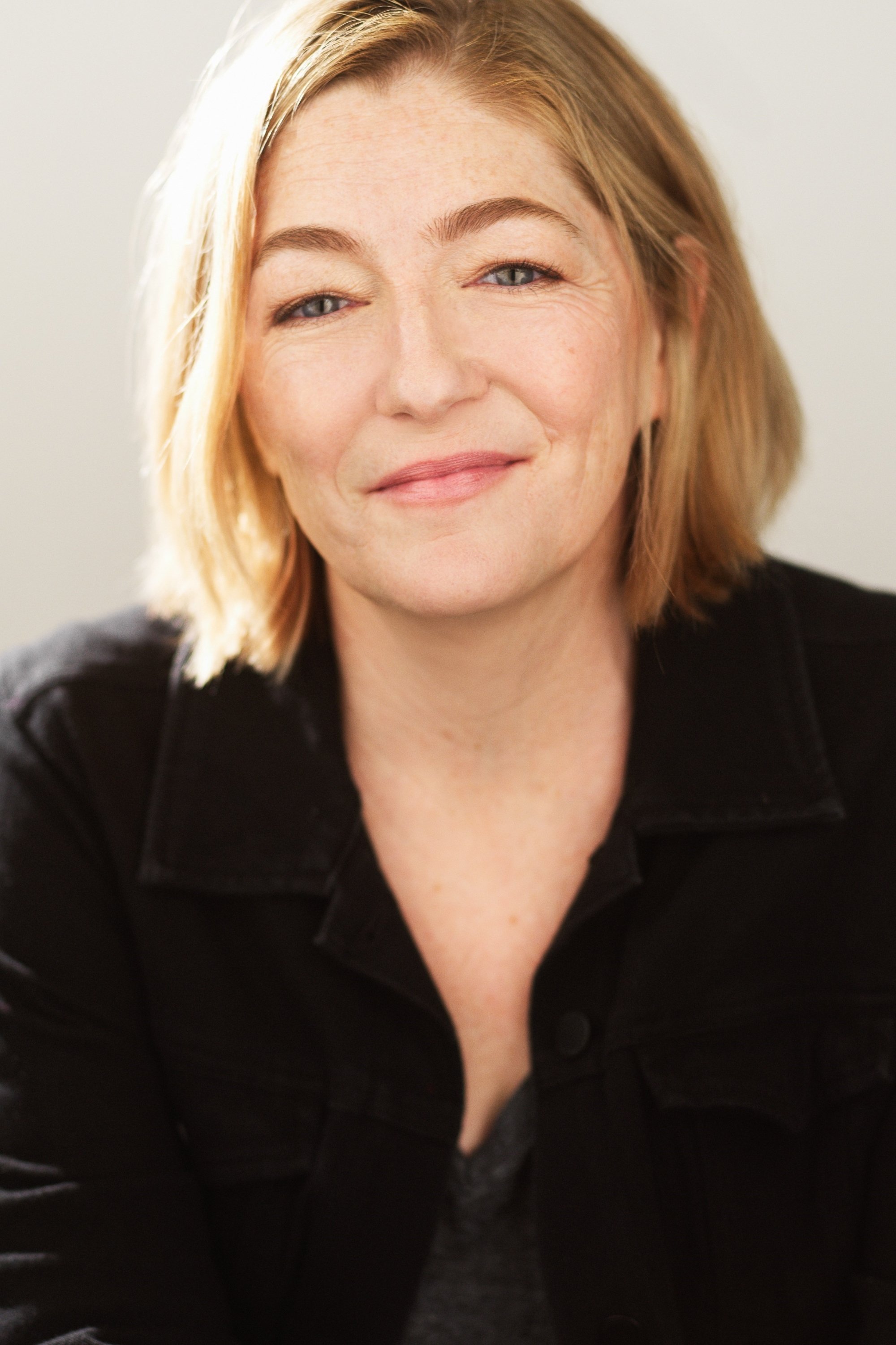 et billede af Rebecca Harris