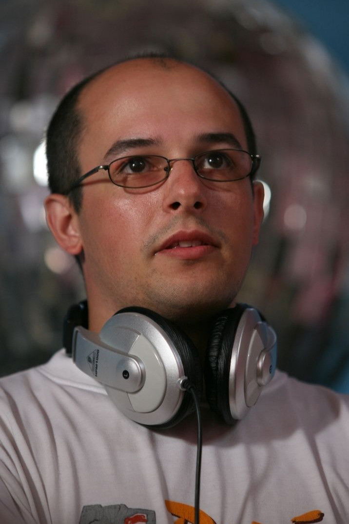 et billede af Cristian Nemescu