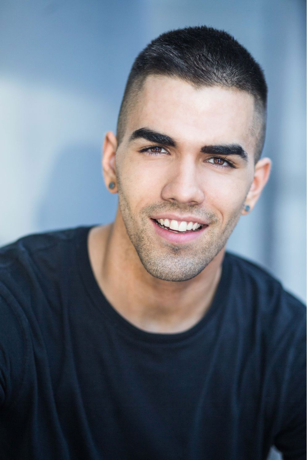 et billede af Raymond Johnson-Brown