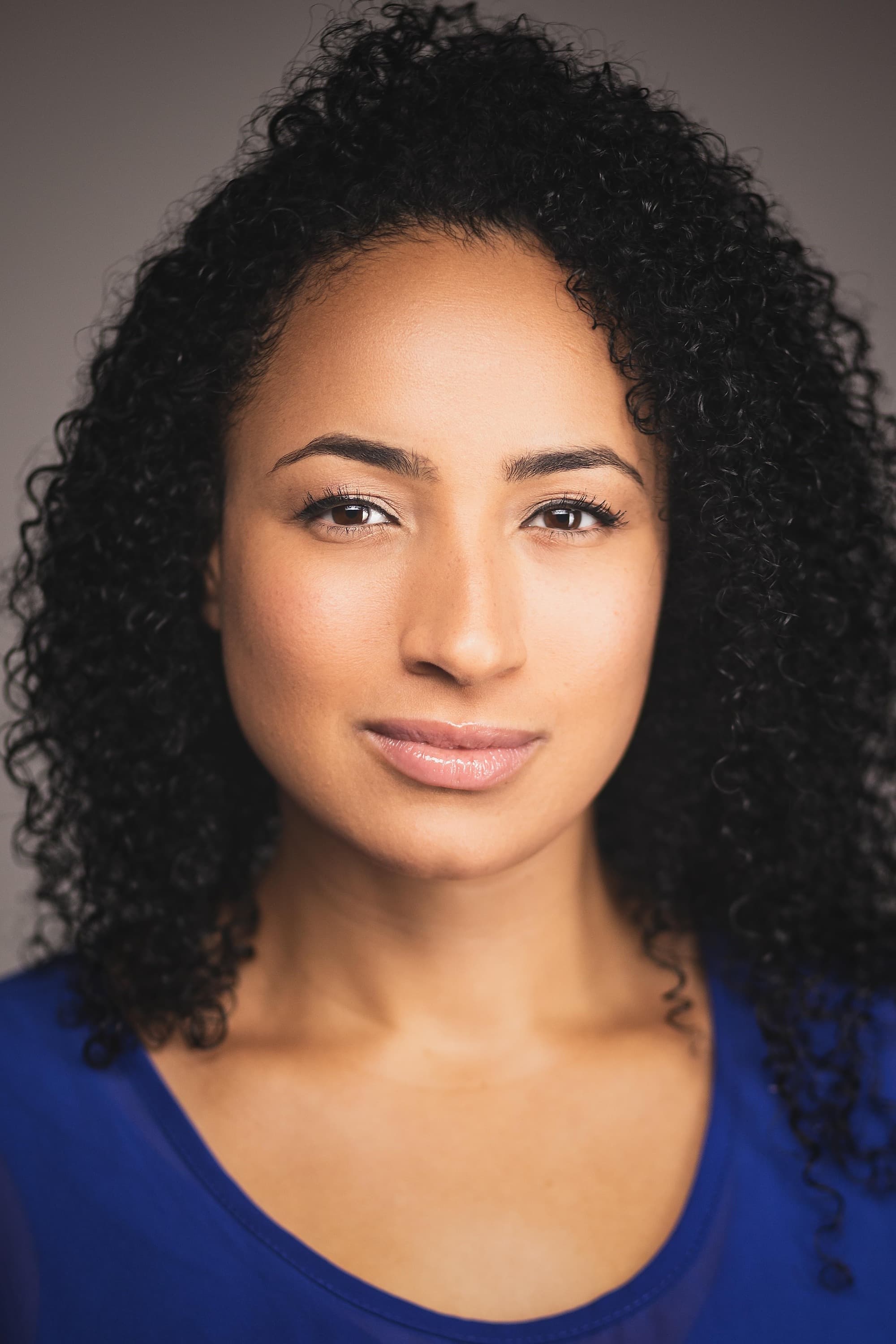 et billede af Stephanie Karam