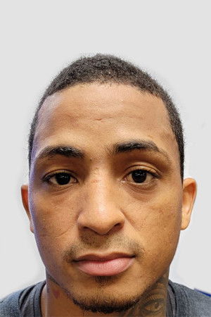 et billede af Carlos Rosario