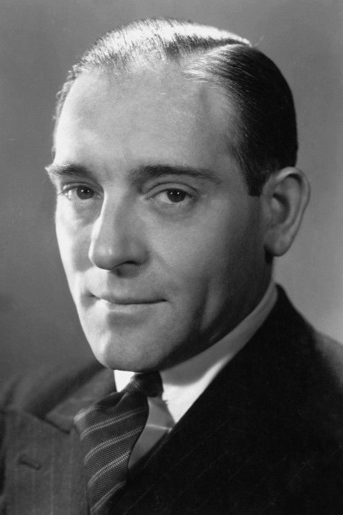 et billede af Theo Shall