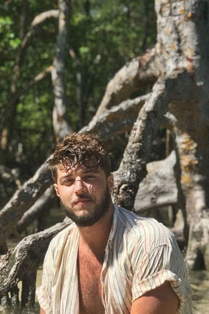 et billede af Pedro Toscano