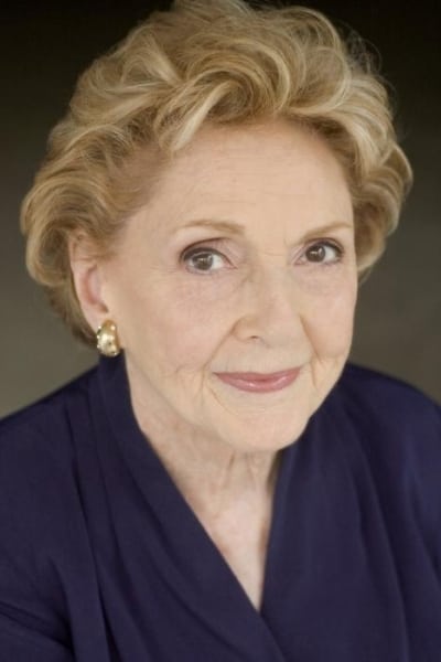 et billede af Martha B. Knighton