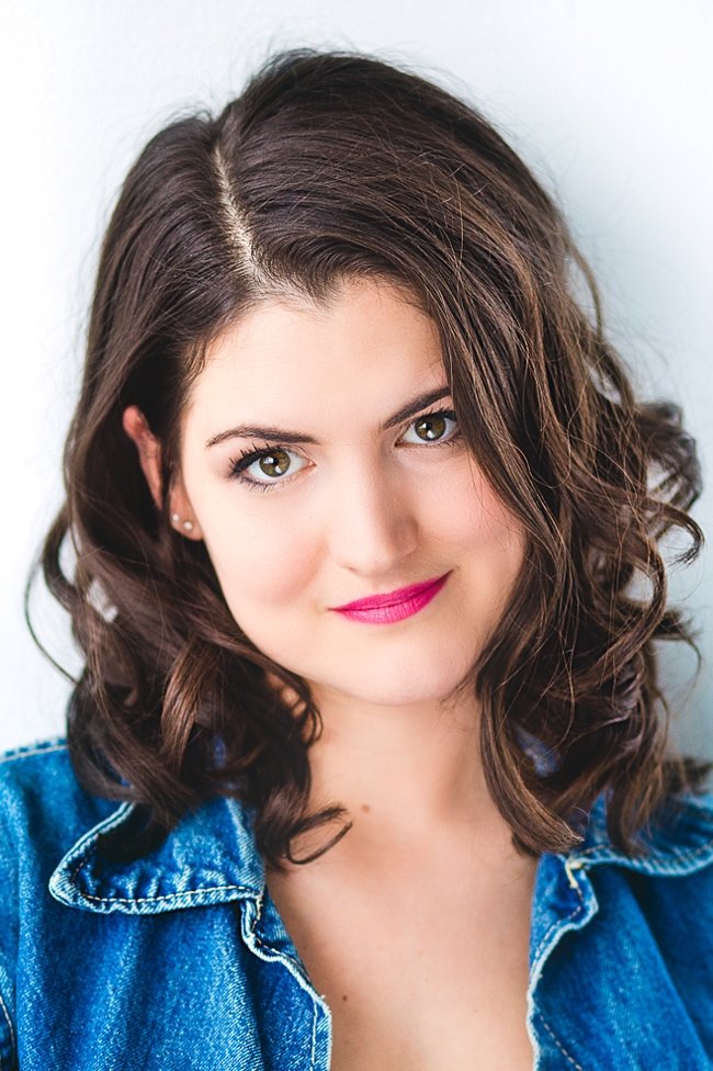 et billede af Shannon T. McNally