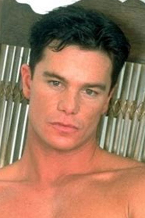 et billede af Drew Larson