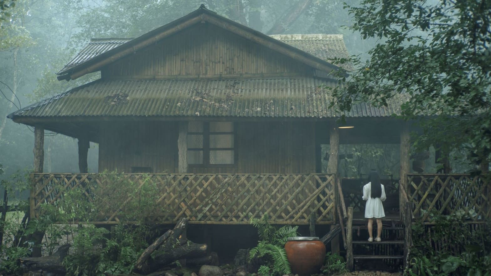 크랙드: 그림의 저주 (2022)