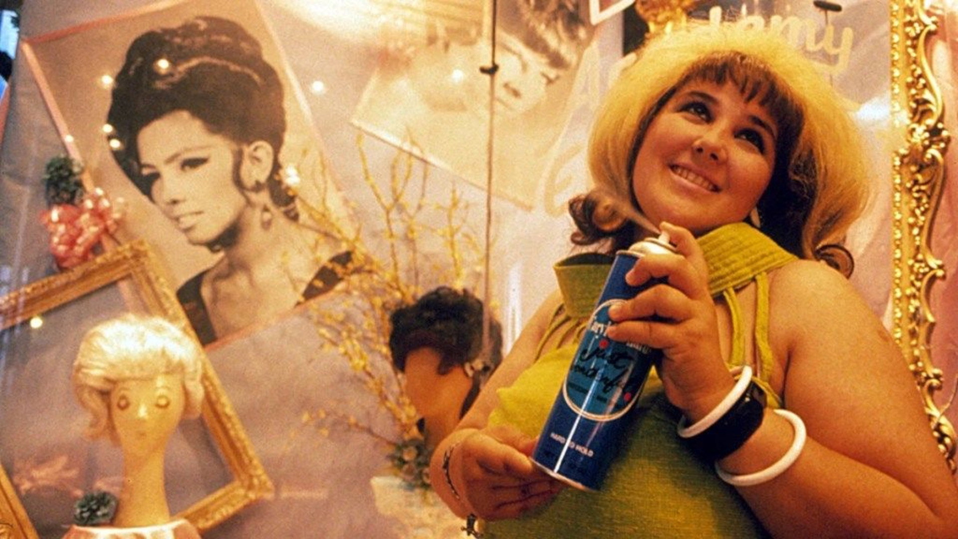 Hairspray (1988) — still 1