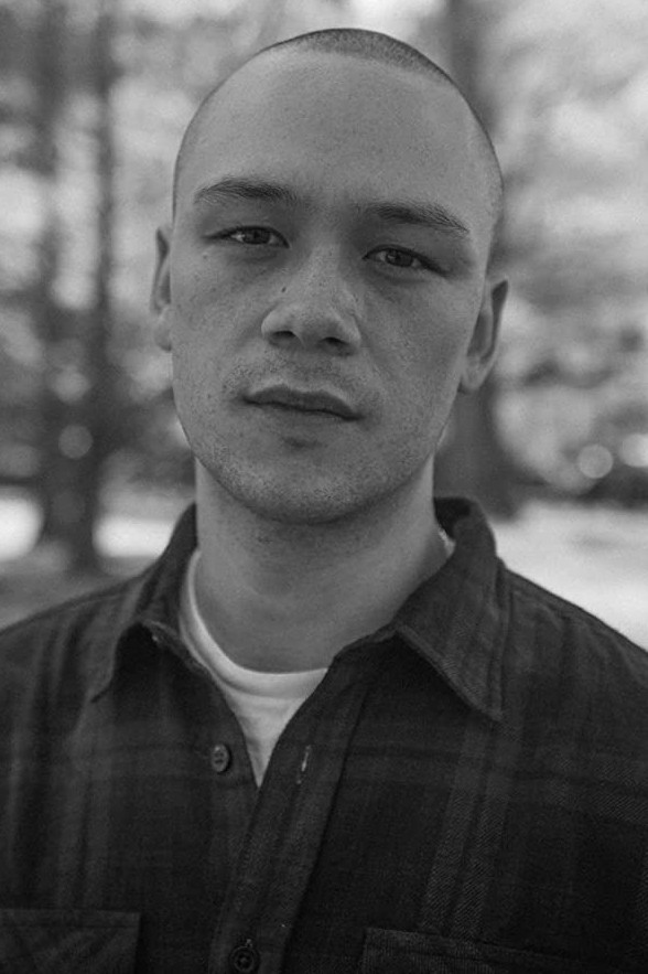 et billede af Grant Hyun