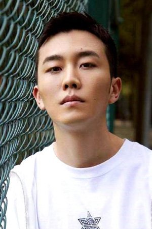 et billede af He Peng