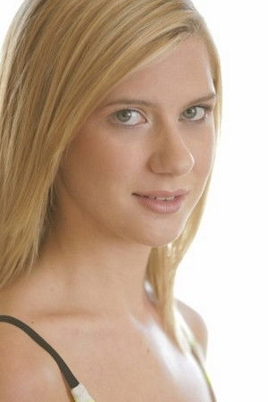 et billede af Chloe Brooke