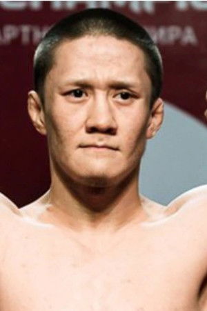 et billede af Zhalgas Zhumagulov