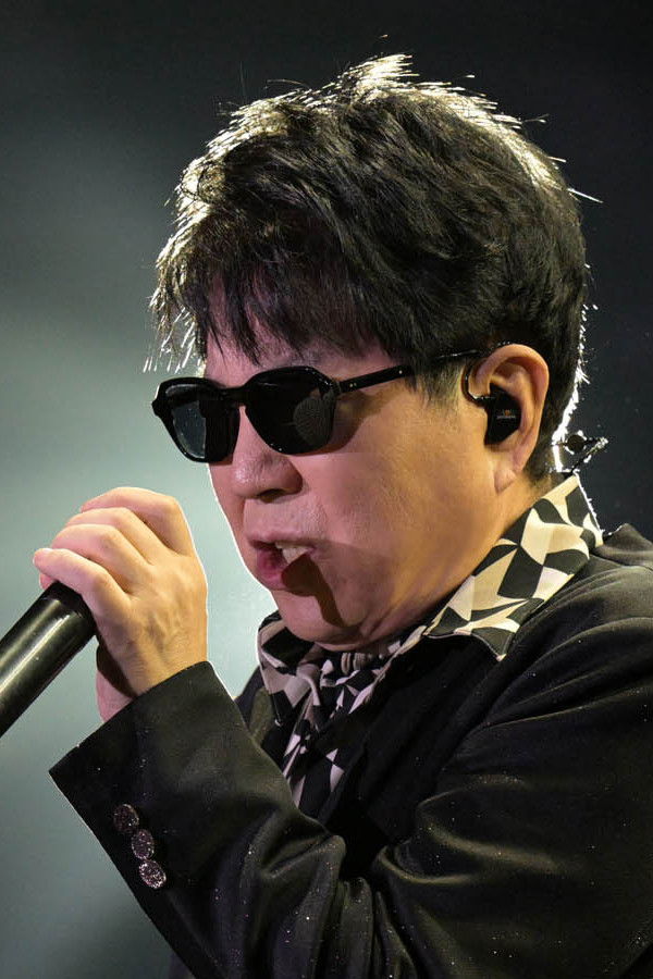 et billede af Cho Yong-pil