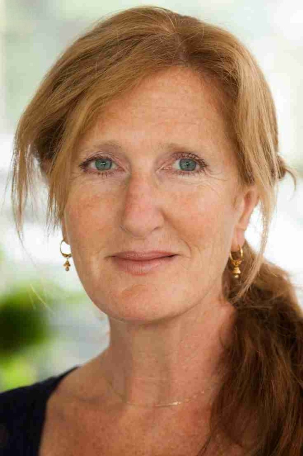 et billede af Yardeen Roos