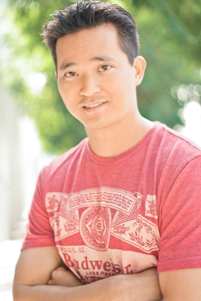 et billede af Shawn Tira