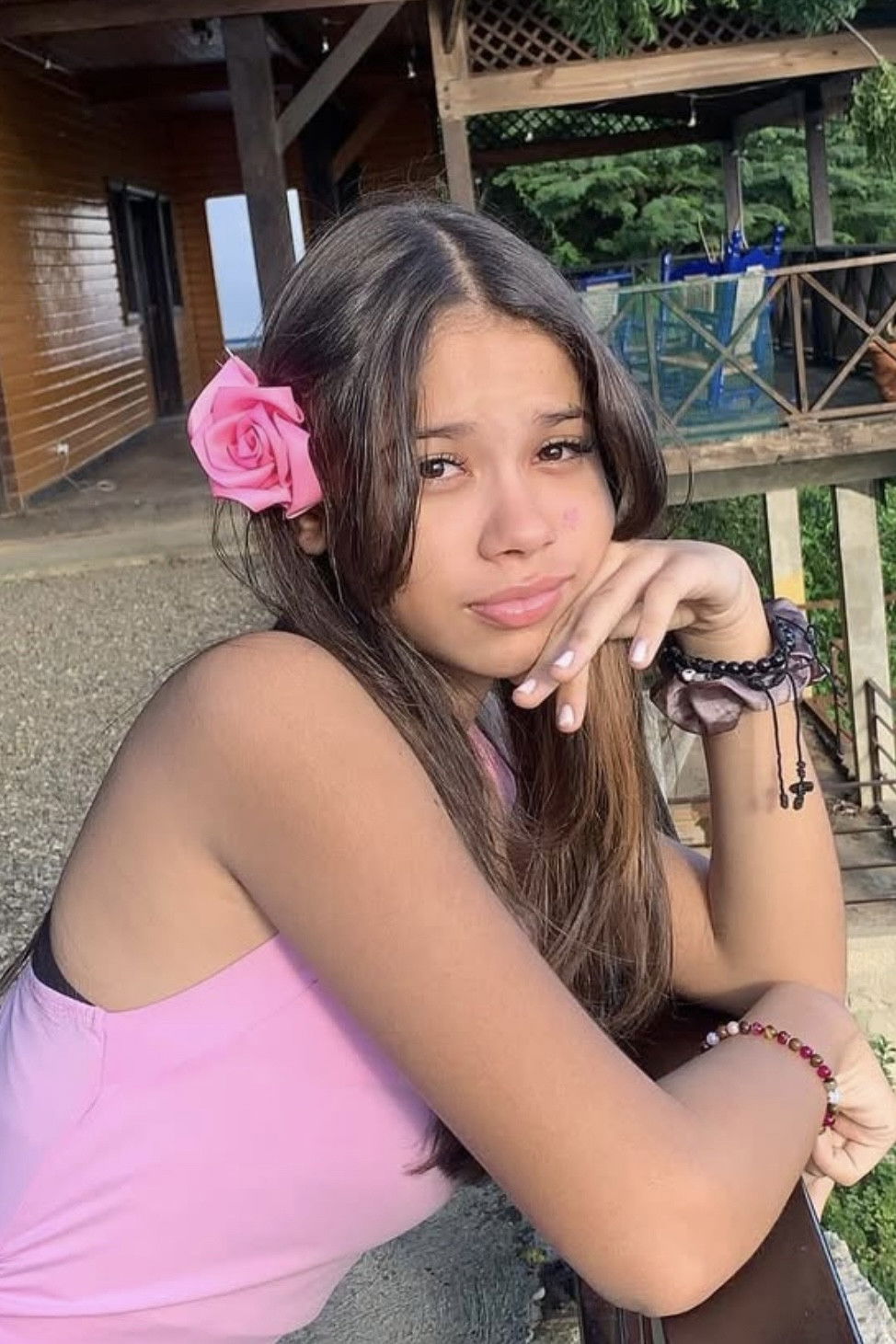 et billede af Crissbel Gomera