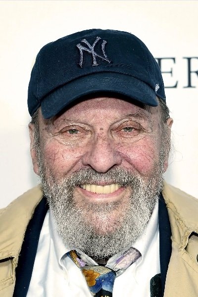 et billede af Chuck Low