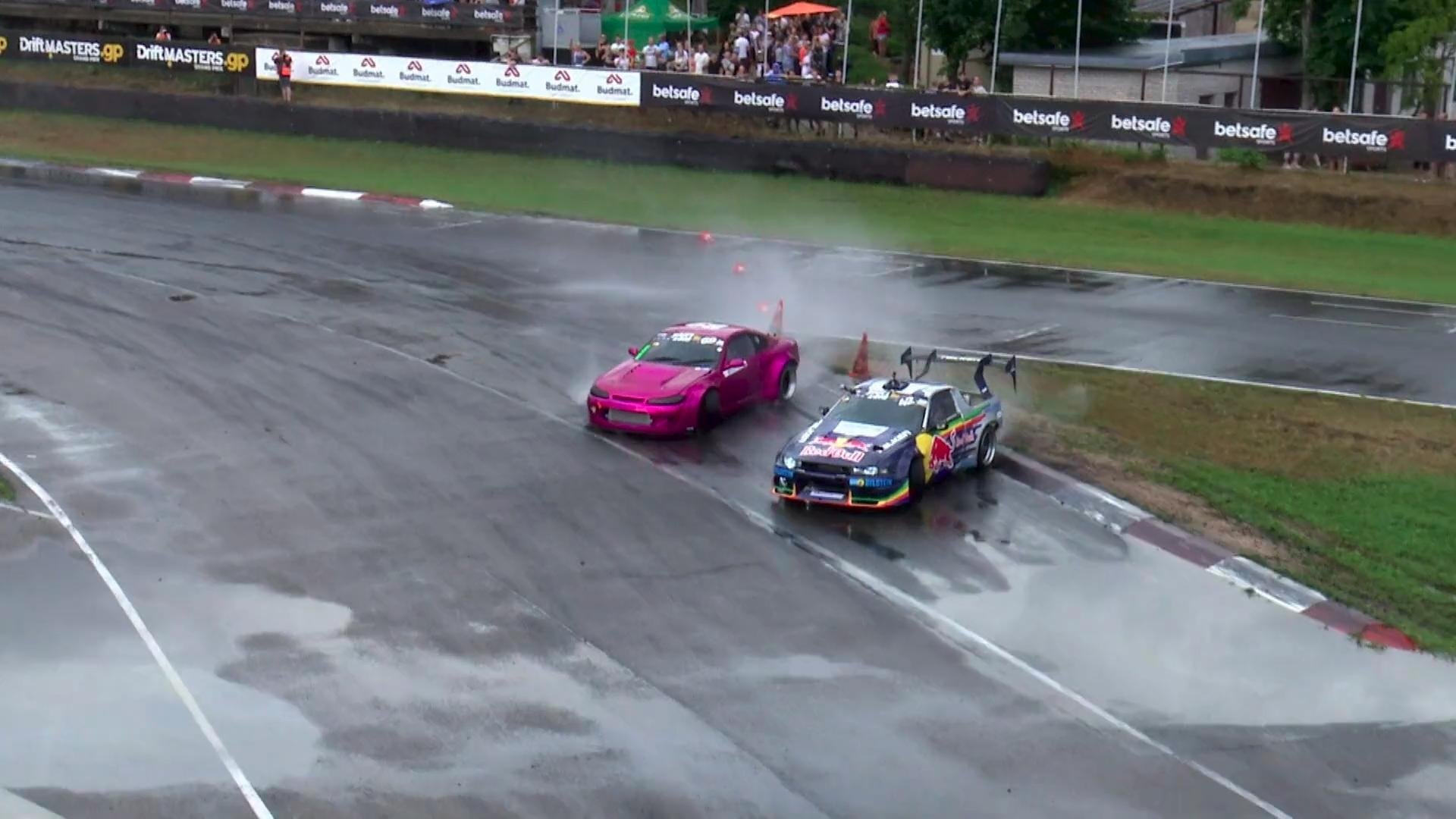 Thumbnail for Episode 3 Season 1 Episode 3