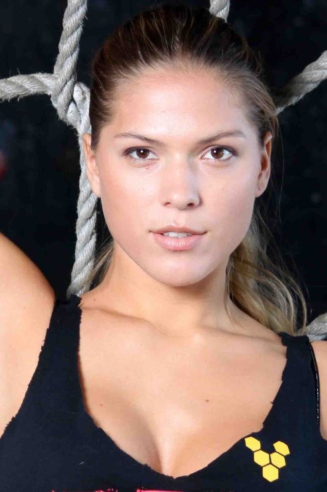 et billede af Simone Van Rooyen