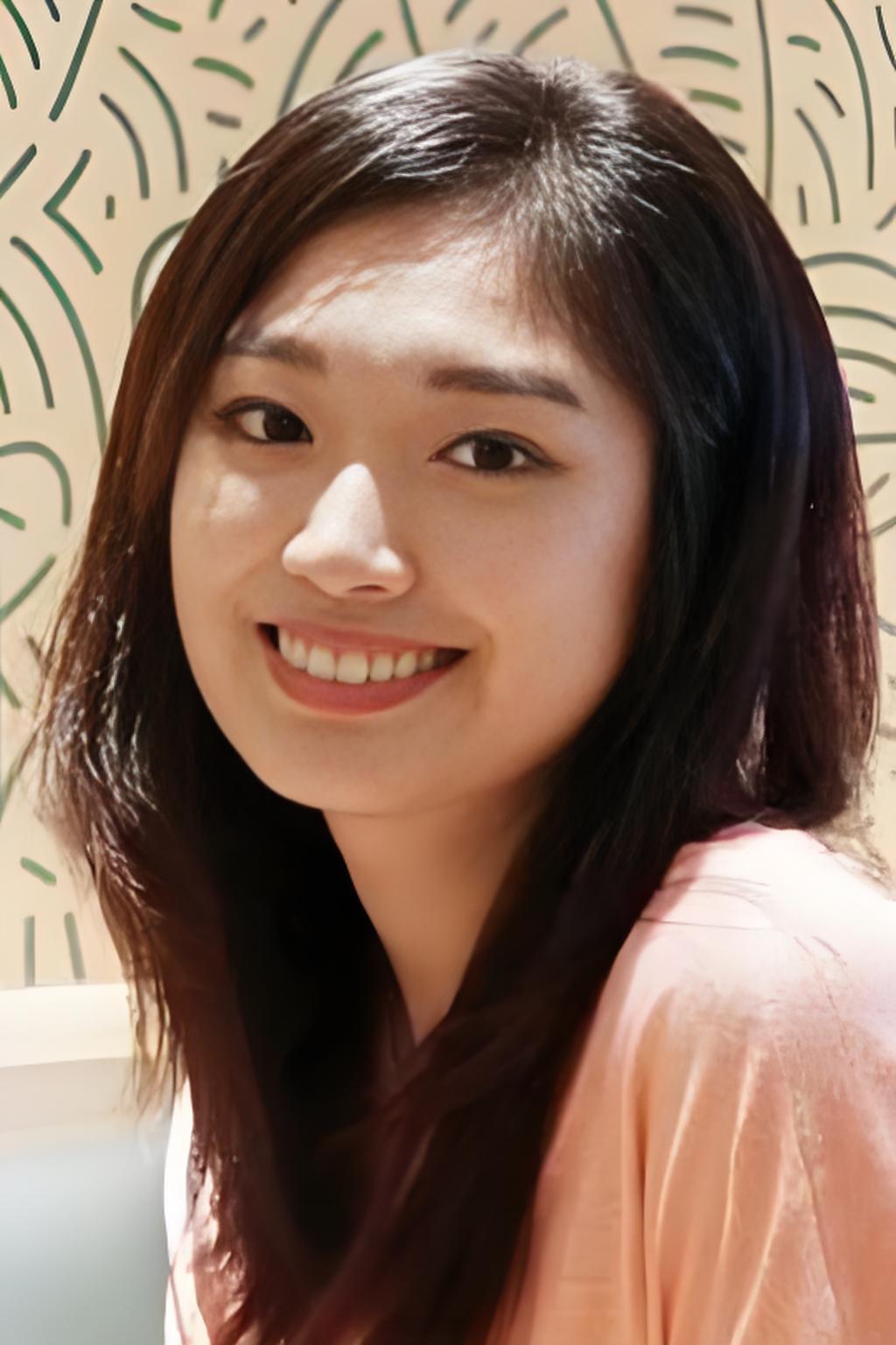 et billede af Yoon Ah-young