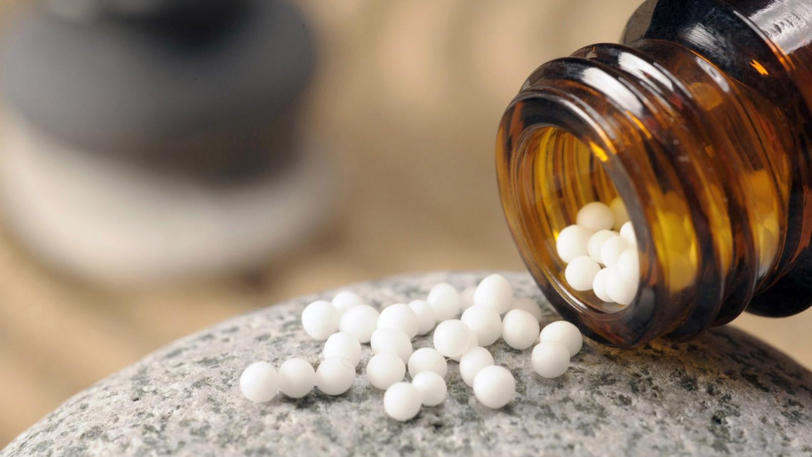 L'Homéopathie : Médecine douce ou imposture ? (2020)