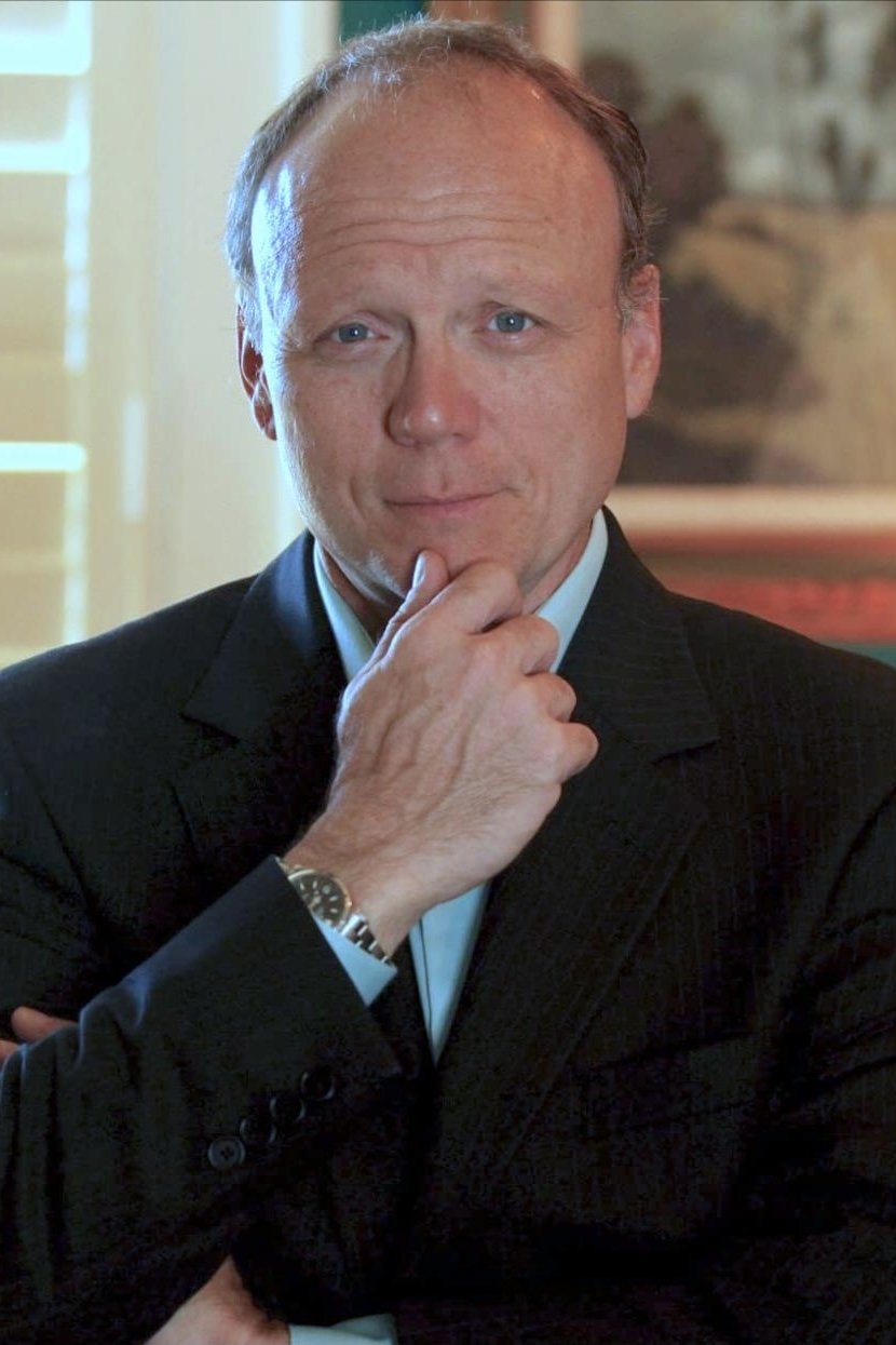 et billede af John Cork