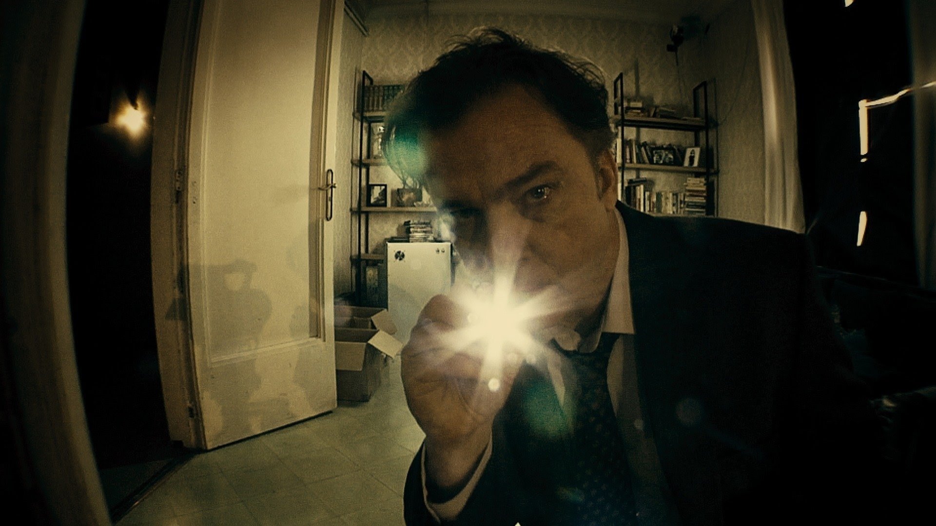 Apartment 143 (2011)