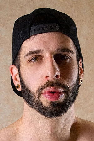 et billede af Romeo Davis