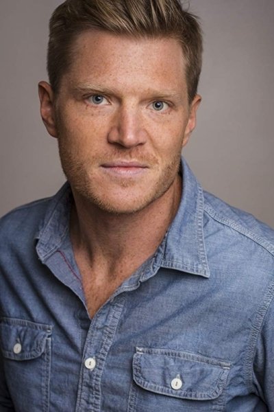 et billede af Jared Q. Miller