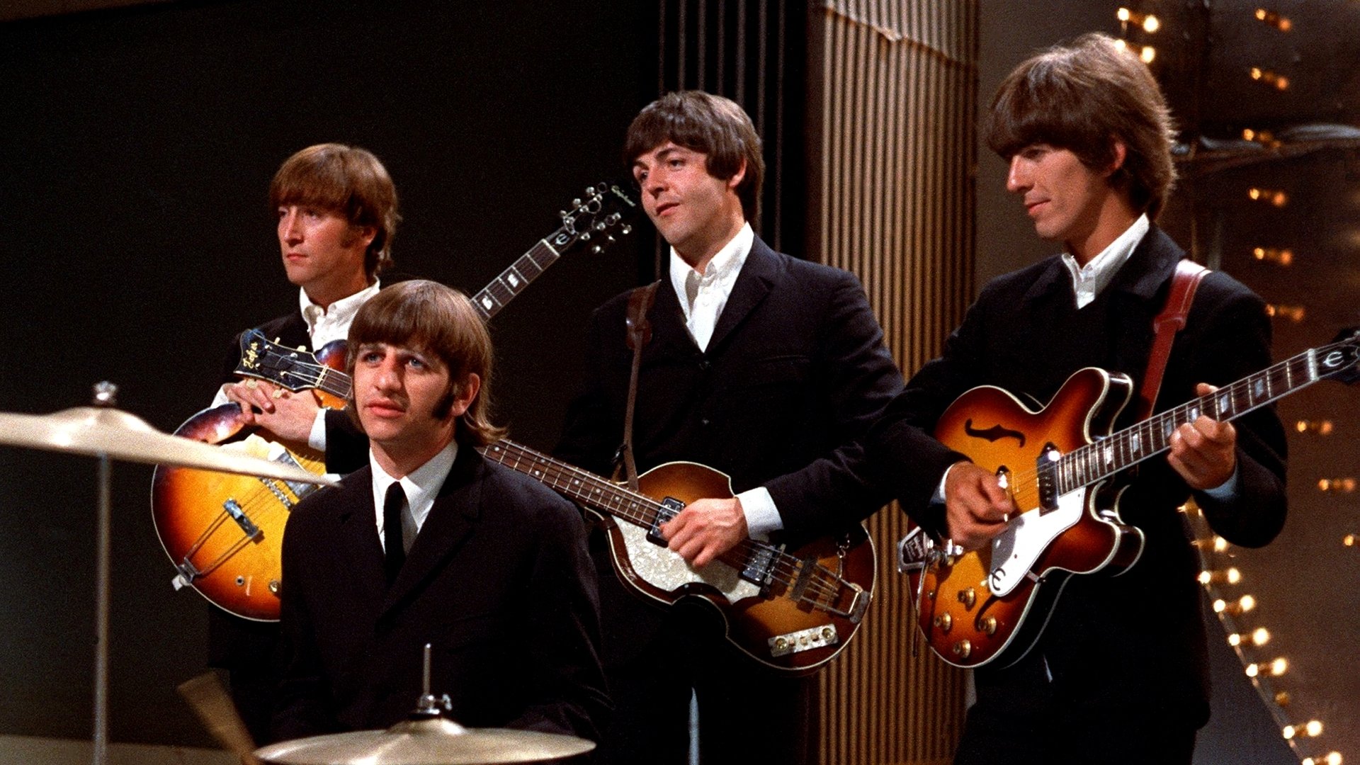 The Beatles 1+ (2015)