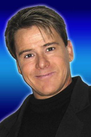 et billede af Larry G. Jones