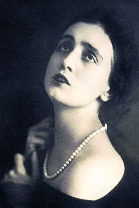 et billede af Anna Fougez