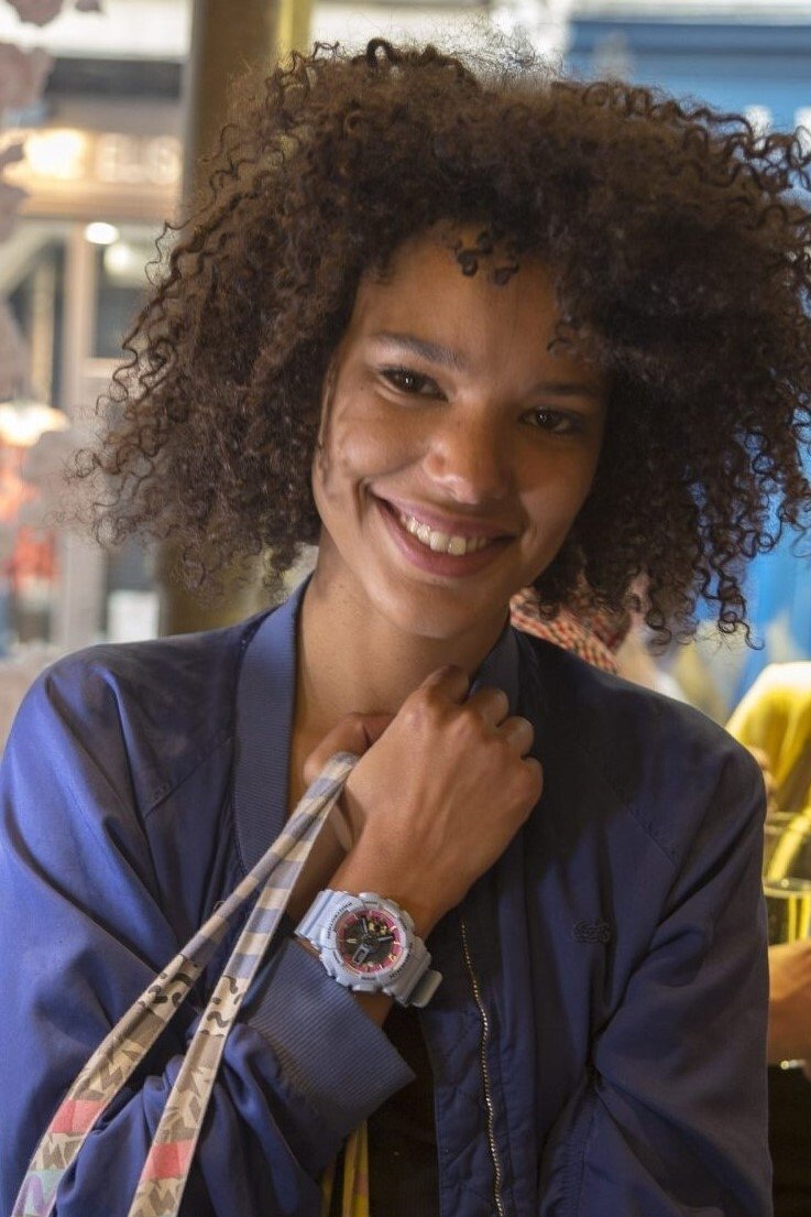 et billede af Eva Menis-Mercier