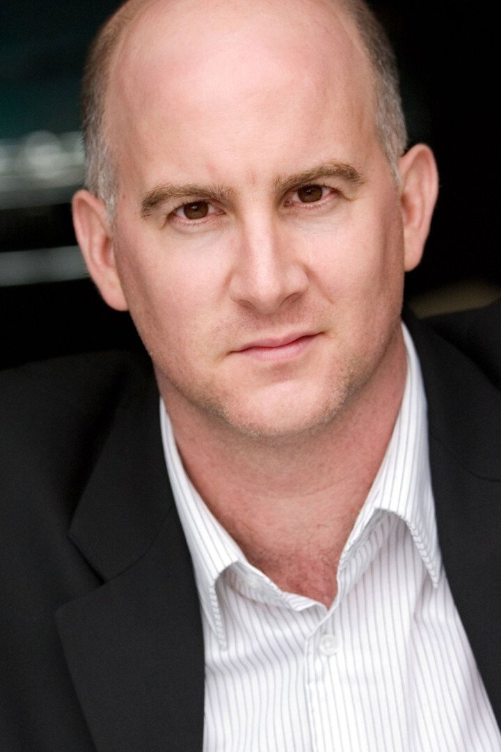 et billede af Sean Devine