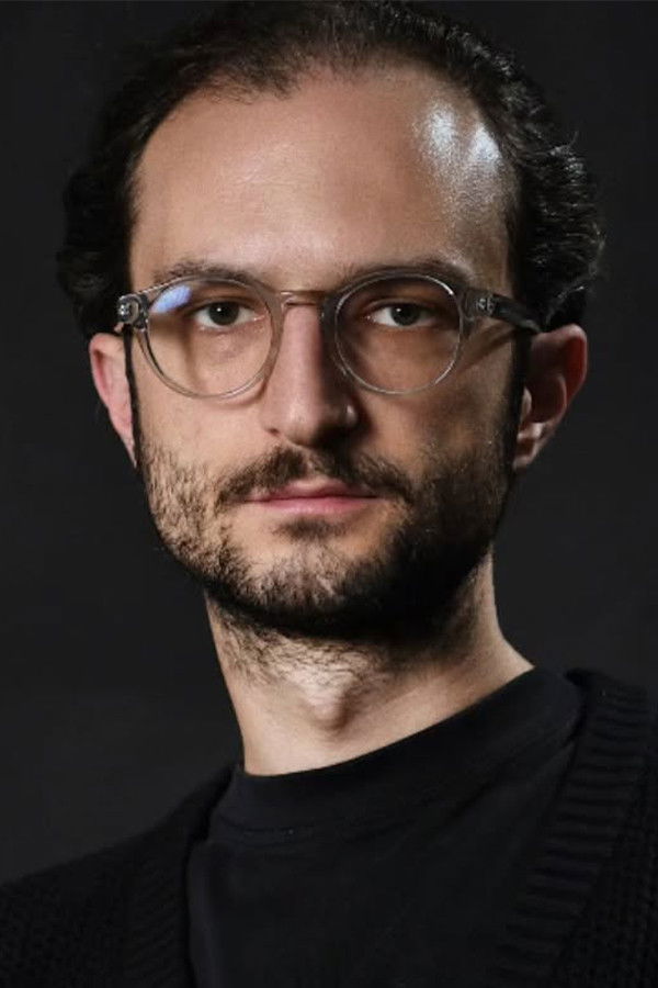 et billede af Donald Shehu