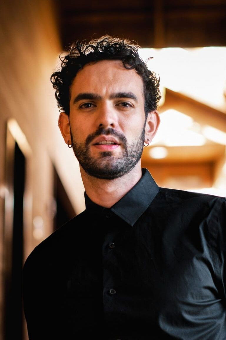 et billede af Alfredo Torres