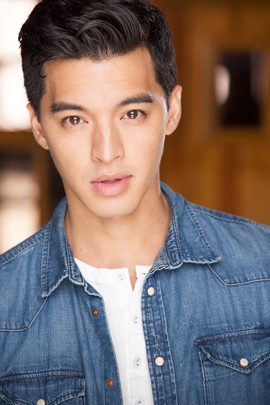 et billede af Carlin James