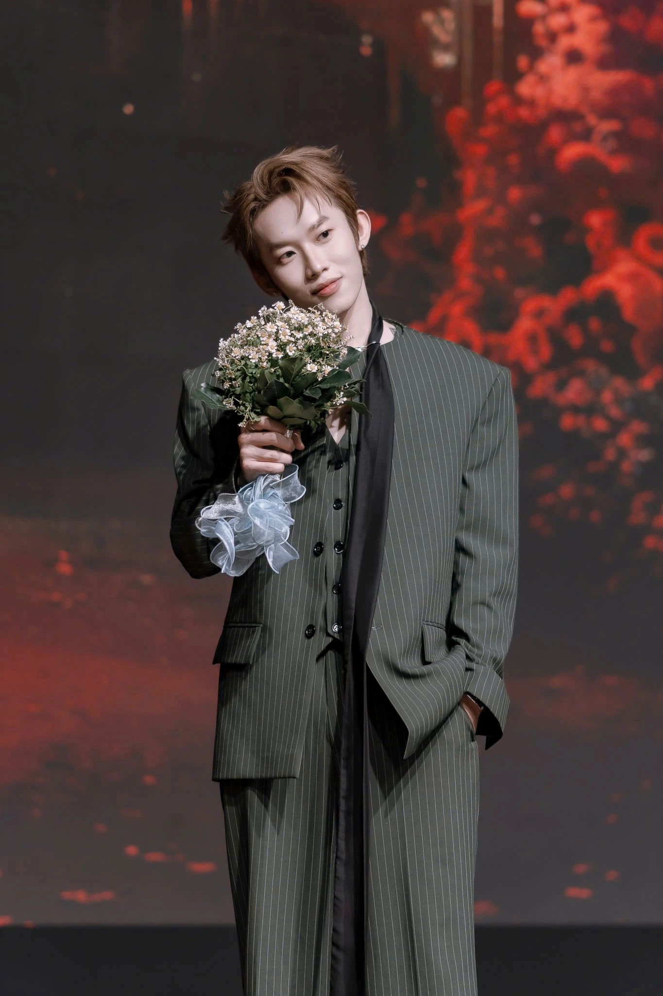 et billede af Kay Trần