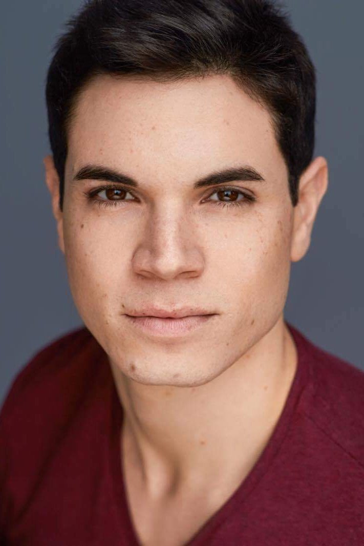 et billede af Jason Gotay