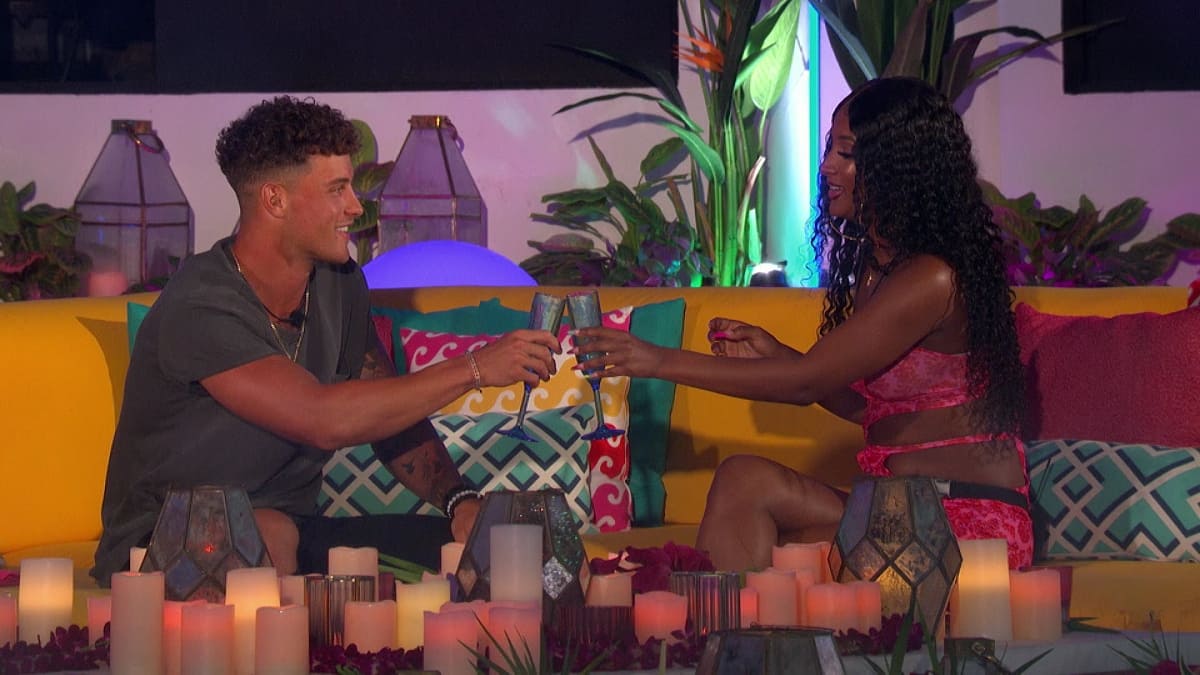 Love Island Season 0 :Episode 9  Love Island: The Drop - 7/27